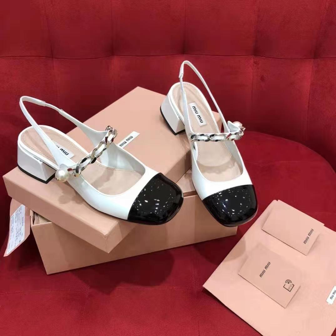 miu miu patent leather sneakers