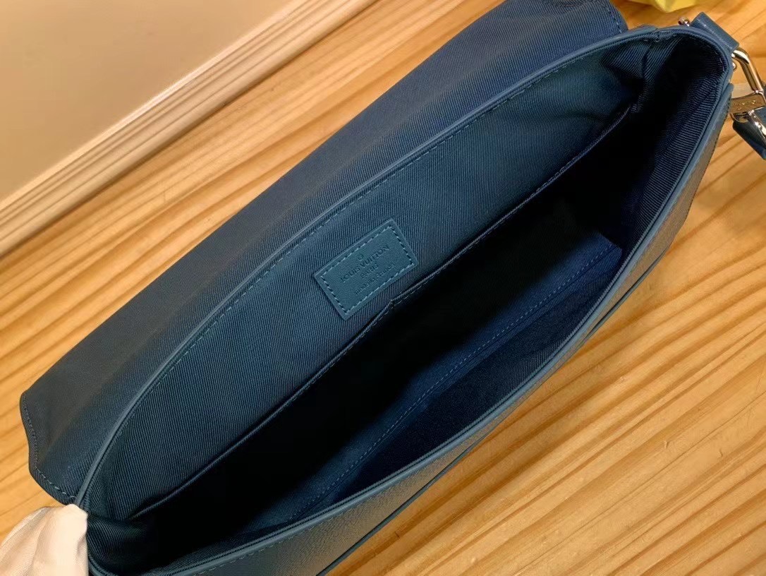 LV New Messenger LV-New-Messenger-kaiabags