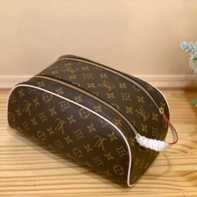 LV King Size Toiletry Bag
