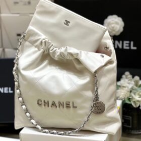 Chanel 22 Small Handbag White