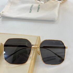 BV Square-frame Titned Sunglasses