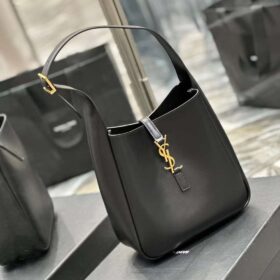 YSL Le 5 À 7 Hobo Bag Small
