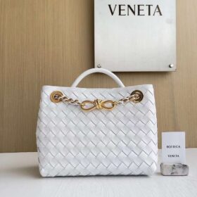 BV Small Andiamo Bag With Chain