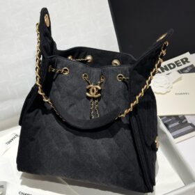 Chanel 25 Medium Handbag