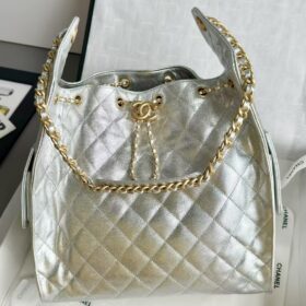Chanel 25 Medium Handbag
