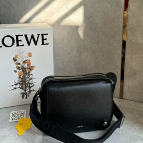 Loewe Medium Pebble Messenger Bag